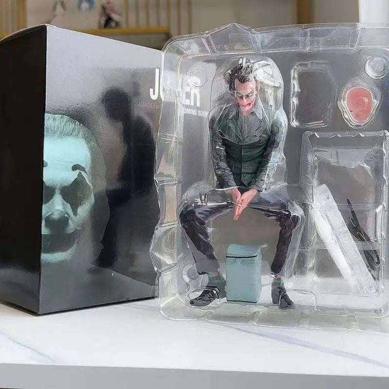 🎭 Joker Heath Ledger 16CM Figure – Iconic PVC Action Toy | Ultimate Villain Collectible & Display Piece 💥🃏 "Why so serious?"