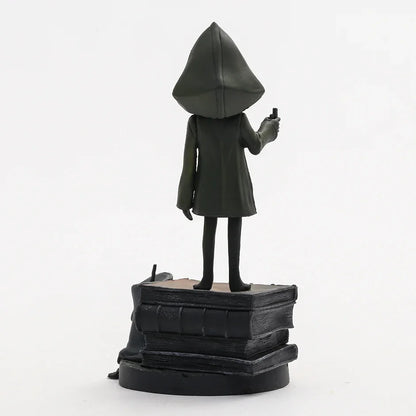 🌙 Little Nightmares Six 🖤 – Eerie PVC Collectible Figure for True Fans