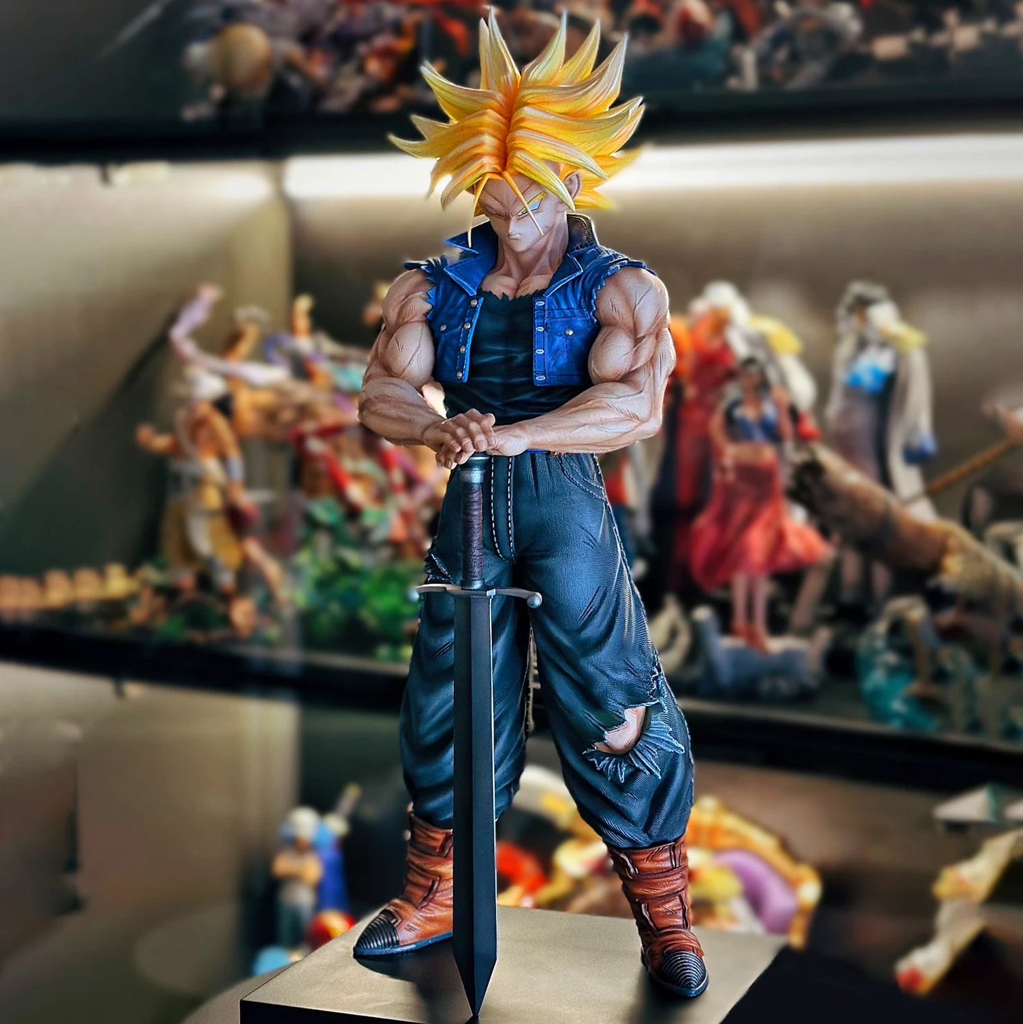 🔥 25CM Dragon Ball Z Future Trunks Figure – PVC Action Statue | Epic Anime Collection & Gift for Kids 💥⚡ "The future is in his hands!"