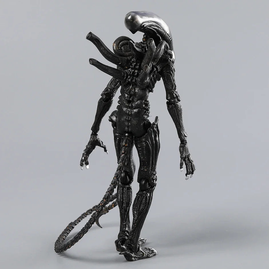 🚀 Figma SP-108 Alien 👽 – Ultra-Poseable Collector’s Action Figure | Epic Sci-Fi Display Piece