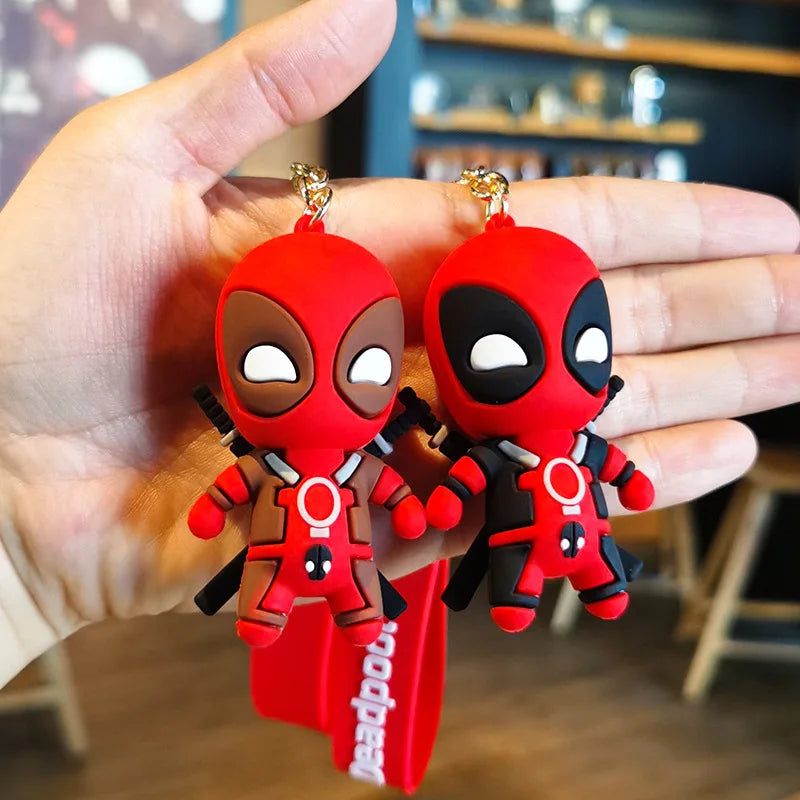 💥 Marvel Cute Anime Figures – Deadpool Q Version Keychain | Fun Bag Pendant & Stylish Couple Jewelry 🎒🖤